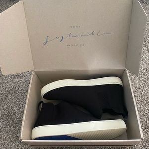 New Rothy’s Chelsea Shoes Black